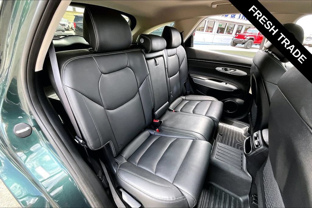 Used 2022 Genesis GV70 2.5T w/ Select Package AWD/4WD image 24