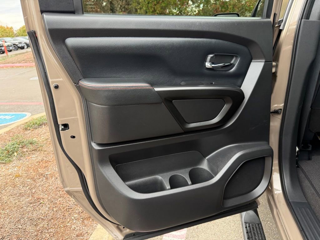 Used 2021 Nissan Titan PRO-4X image 28