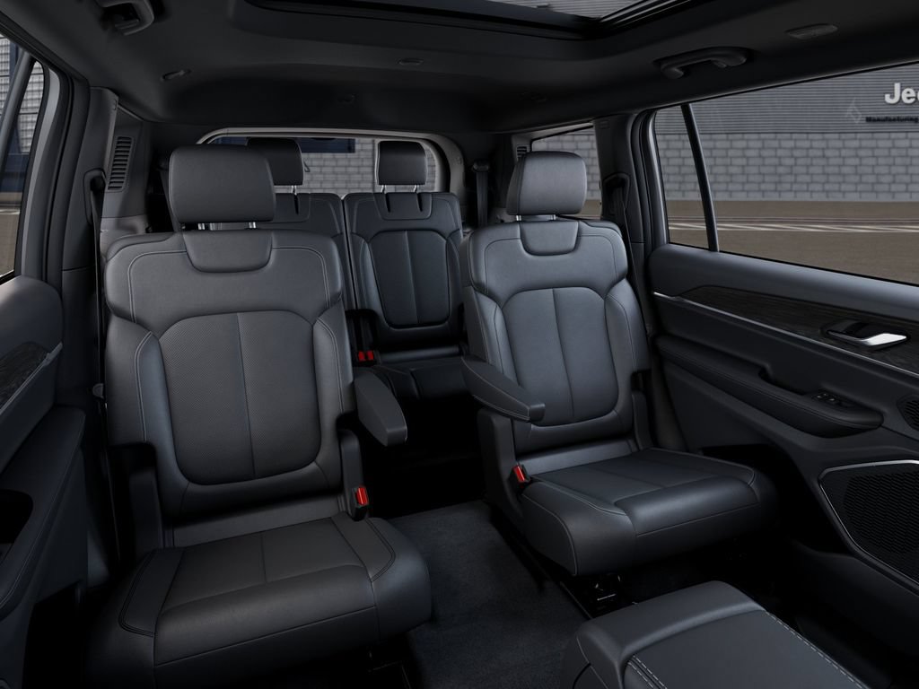 New 2026 Jeep Grand Cherokee L Limited AWD/4WD image 15