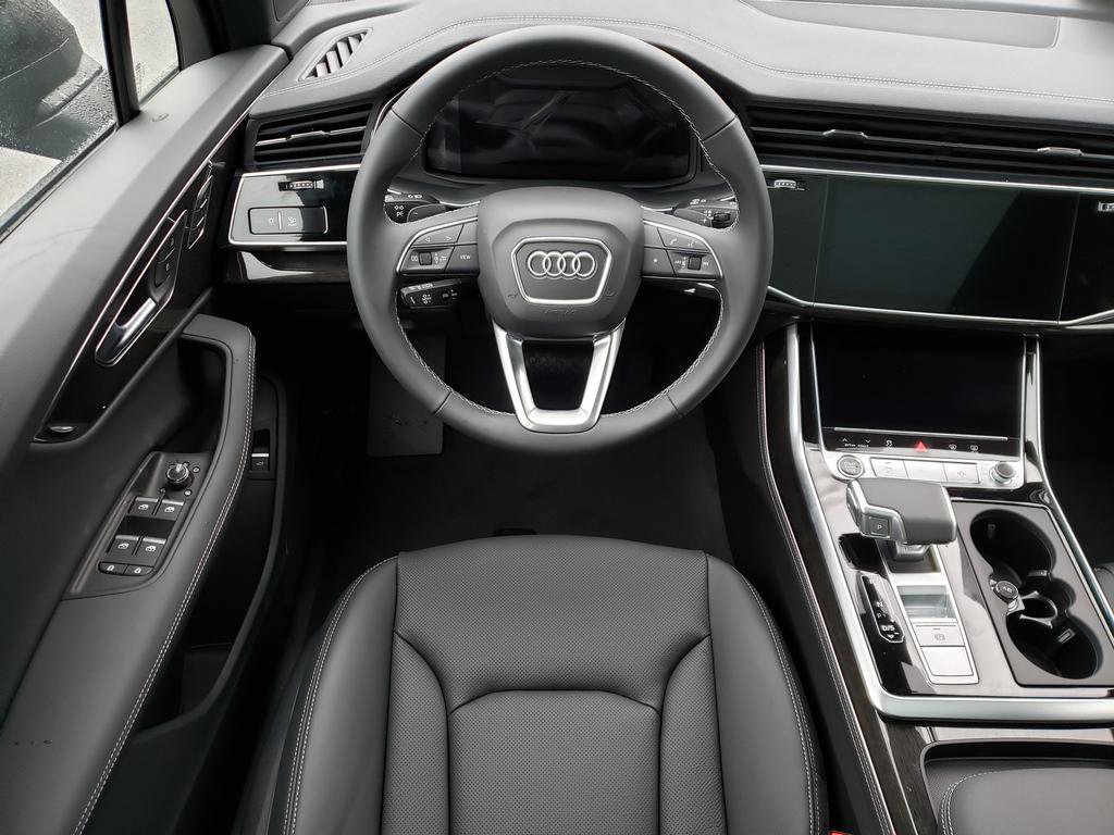 New 2026 Audi Q7 3.0T Premium Plus AWD/4WD image 10