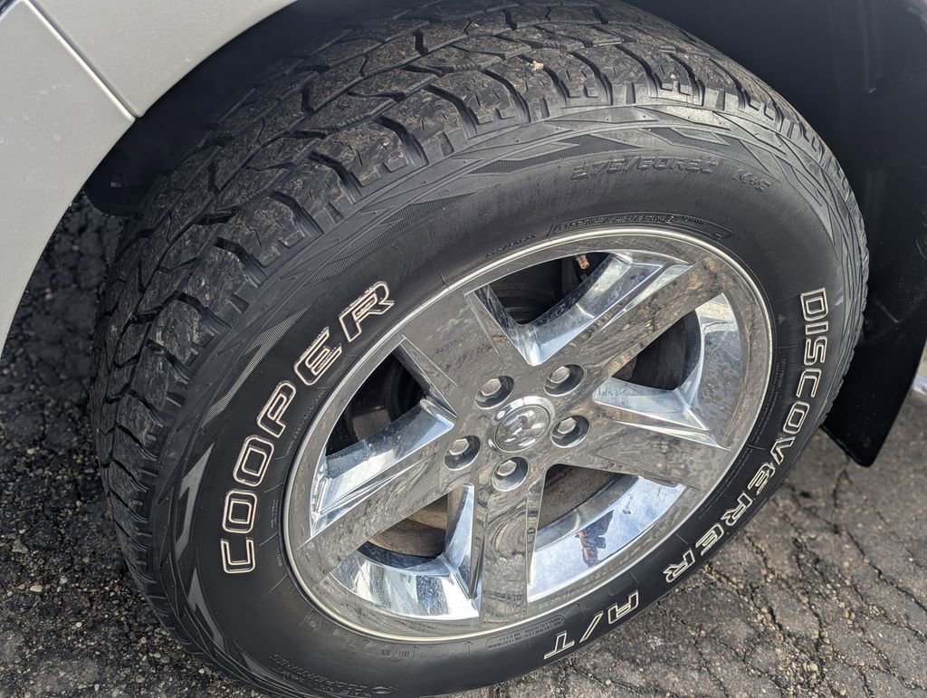 Used 2018 RAM 1500 Express w/ Express Value Package image 31