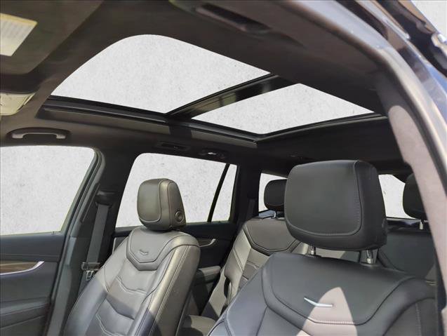 Used 2022 Cadillac XT6 Premium Luxury w/ Platinum Package image 26