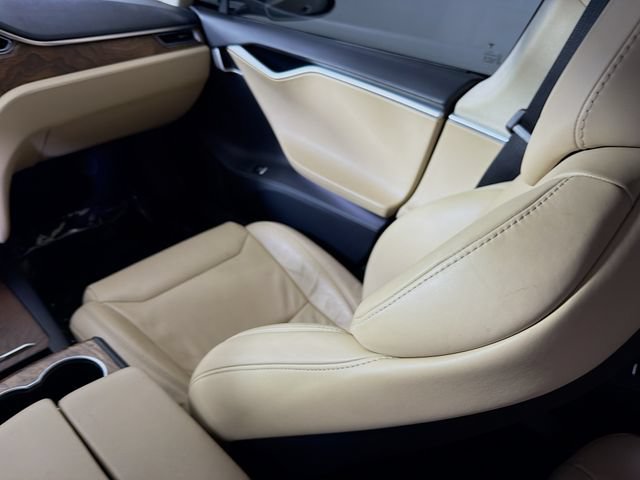 Used 2017 Tesla Model S 60 RWD image 26
