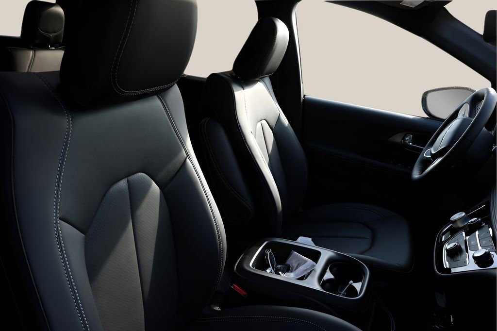 New 2026 Chrysler Pacifica Select FWD image 22