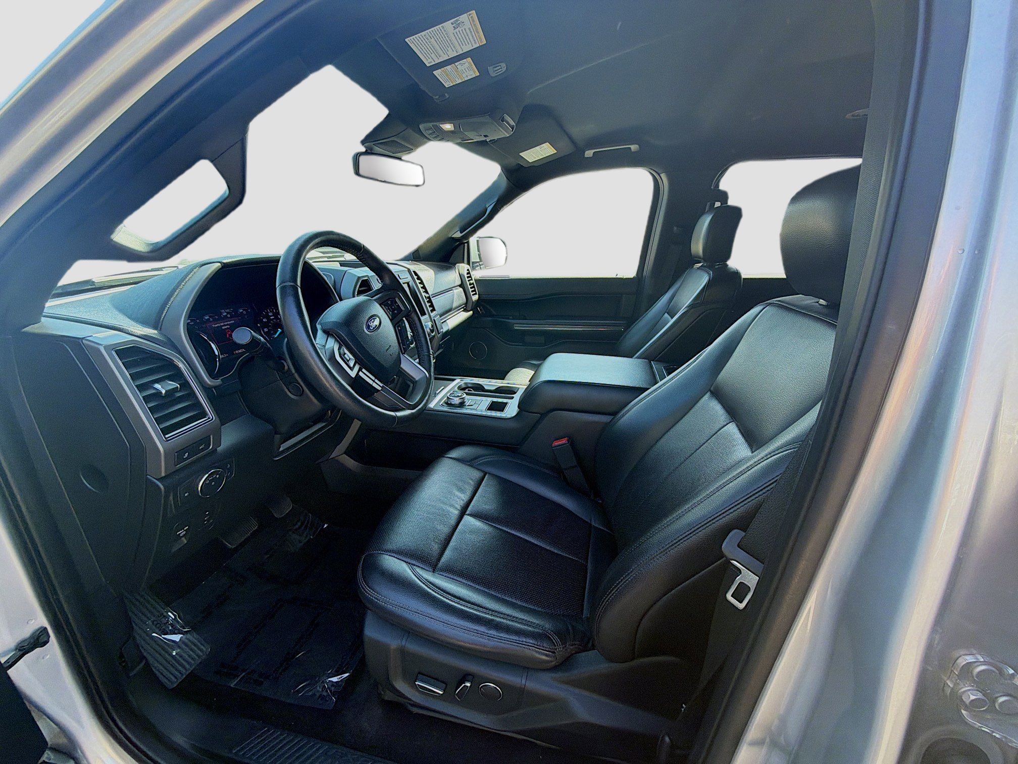 Used 2019 Ford Expedition XLT w/ Equipment Group 202A image 18