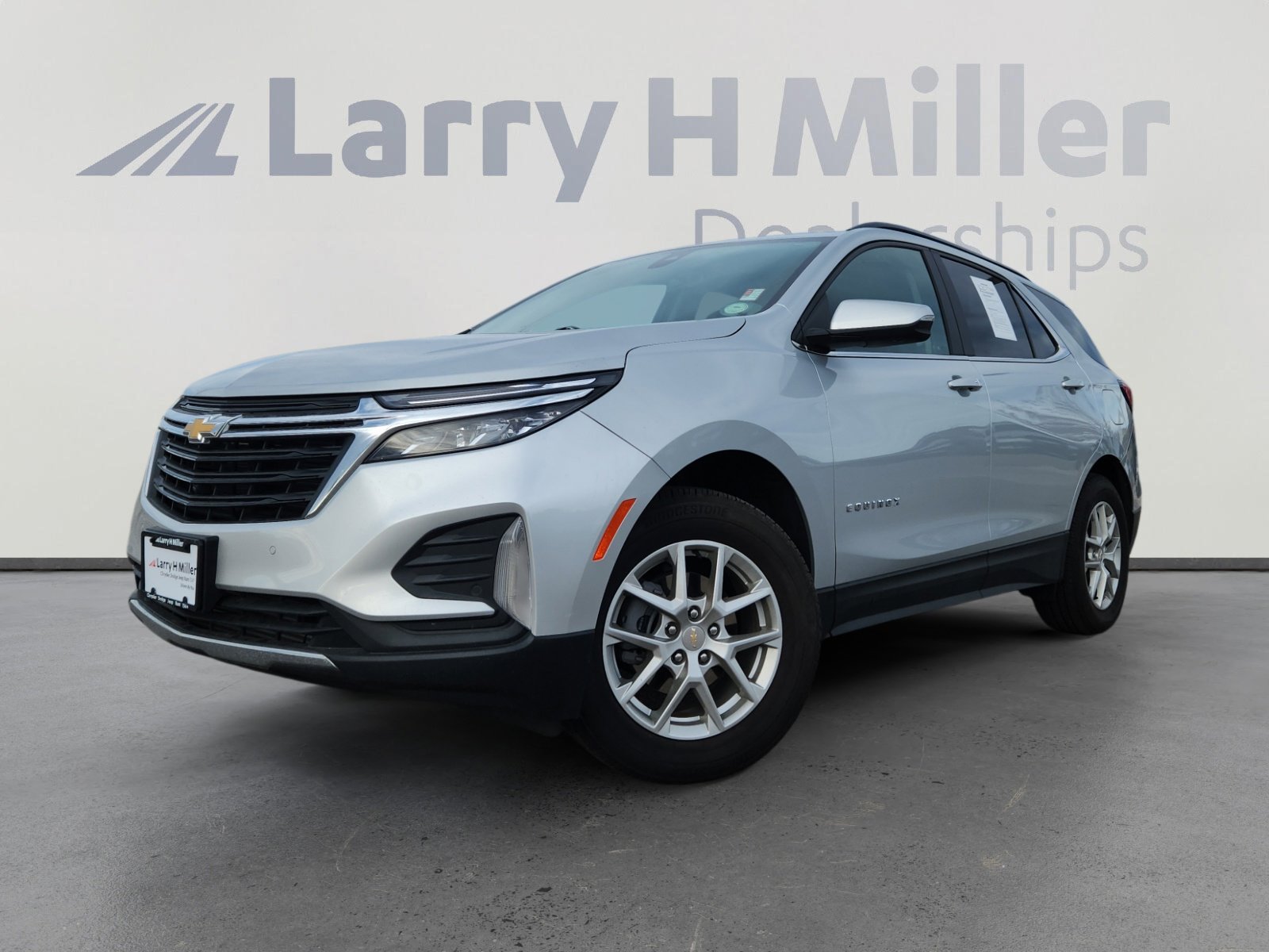 Used 2022 Chevrolet Equinox LT image 1