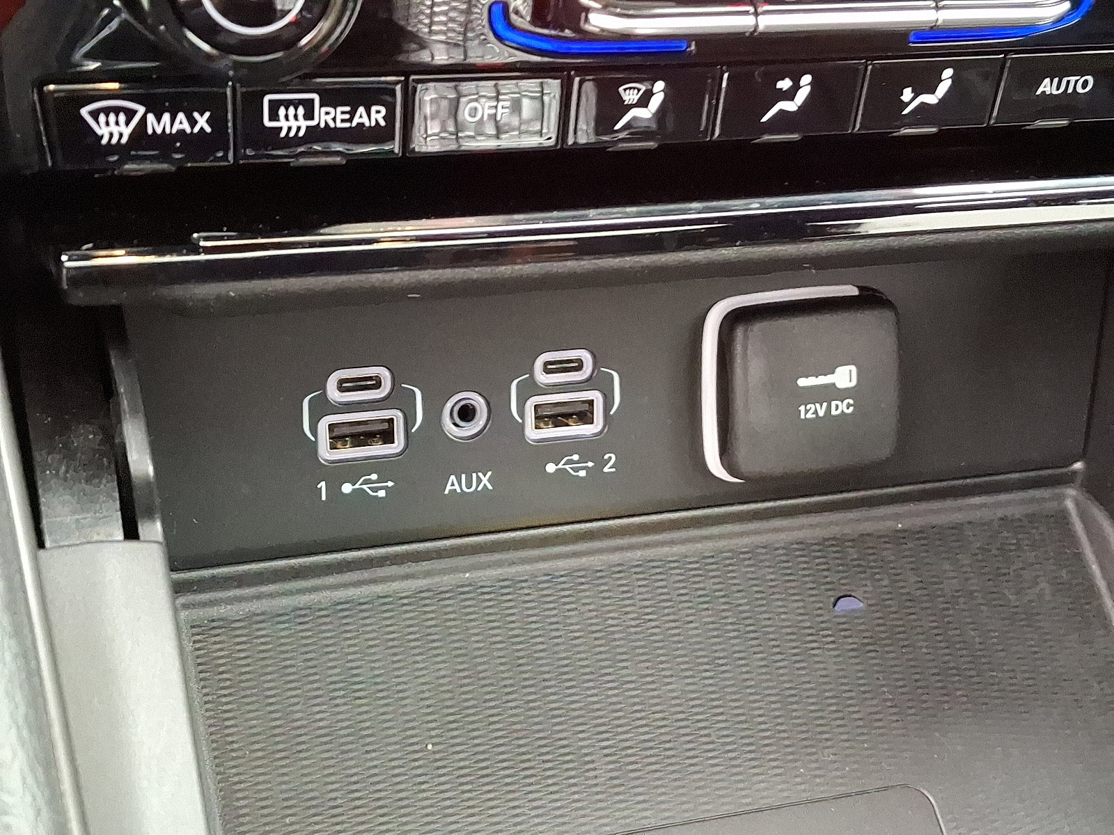 Certified 2024 Jeep Grand Cherokee L Laredo w/ Luxury Tech Group I image 26