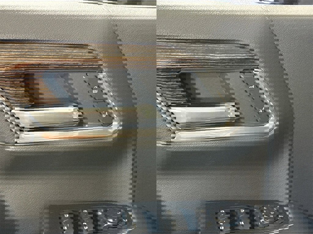 New 2026 GMC Sierra 2500 SLE w/ SLE Value Package; image 13