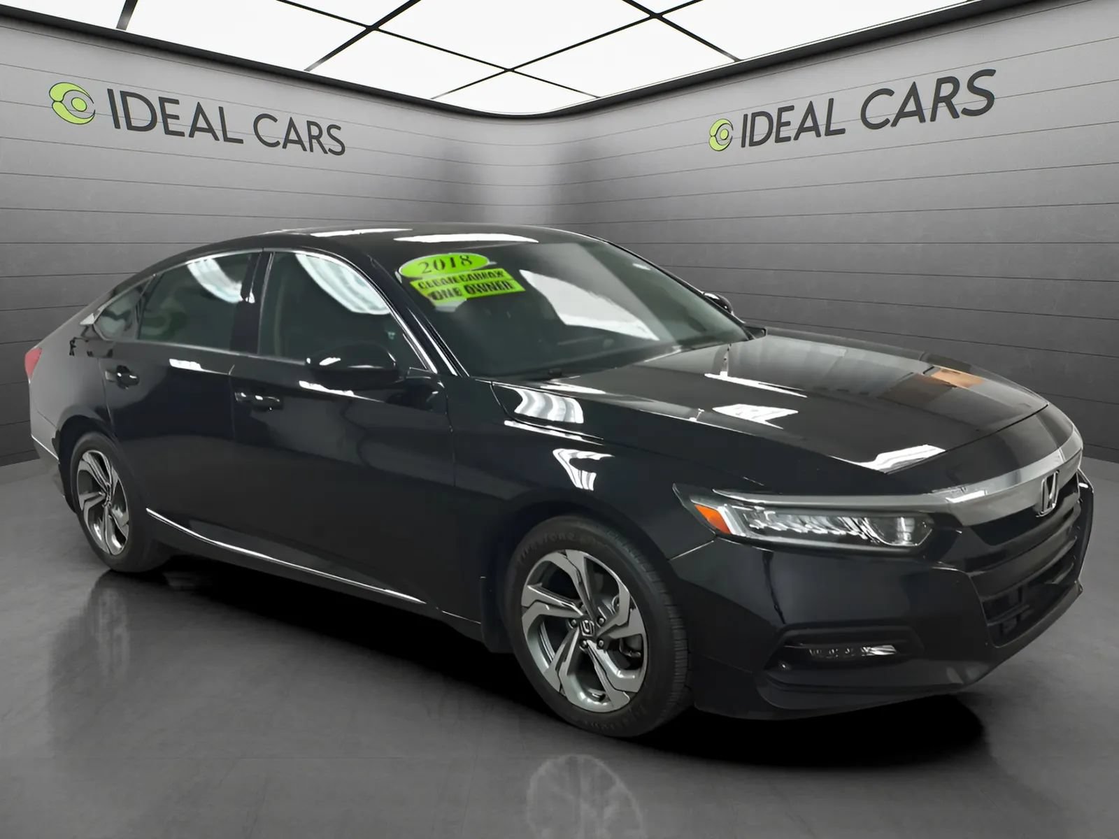 Used 2018 Honda Accord EX image 3