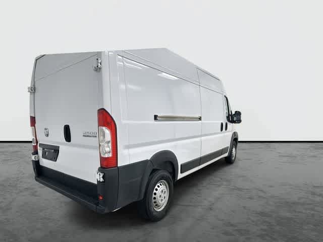 Used 2025 RAM ProMaster 2500 w/ Convenience Group FWD image 3