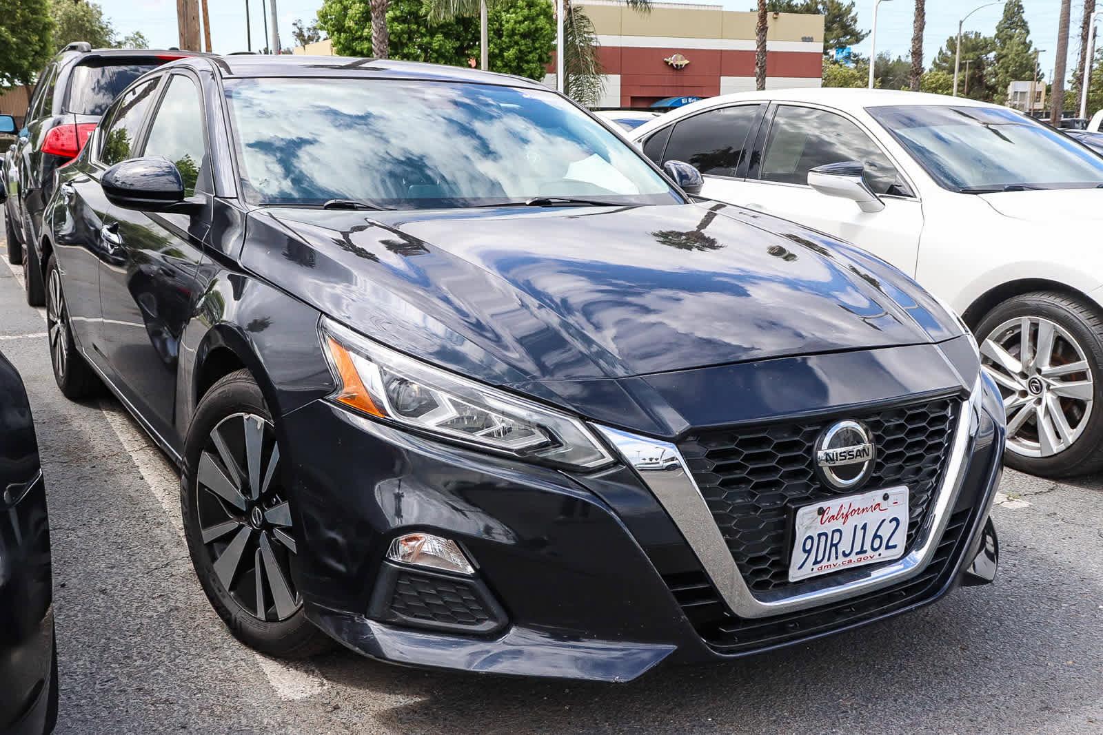 Used 2021 Nissan Altima 2.5 SV FWD image 8