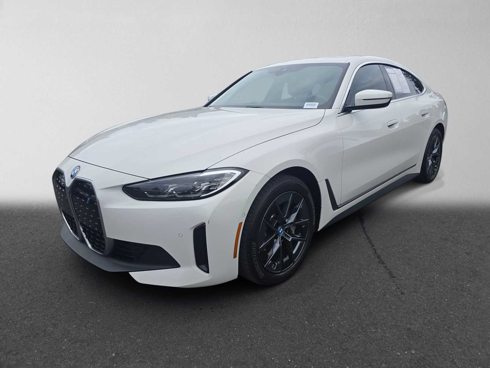 Used 2024 BMW i4 eDrive35 w/ Convenience Package RWD image 7