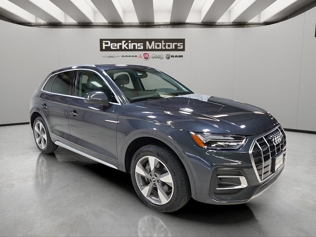 Used 2023 Audi Q5 2.0T Premium w/ Convenience Package AWD/4WD image 8