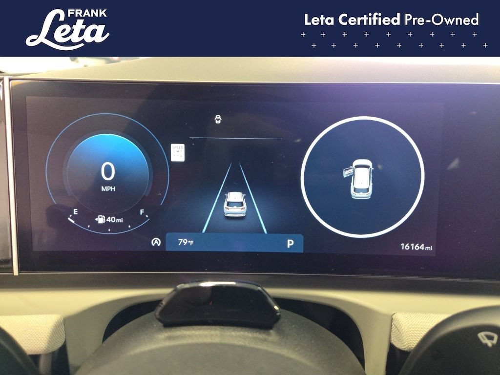 Used 2025 Hyundai Tucson Limited FWD image 16