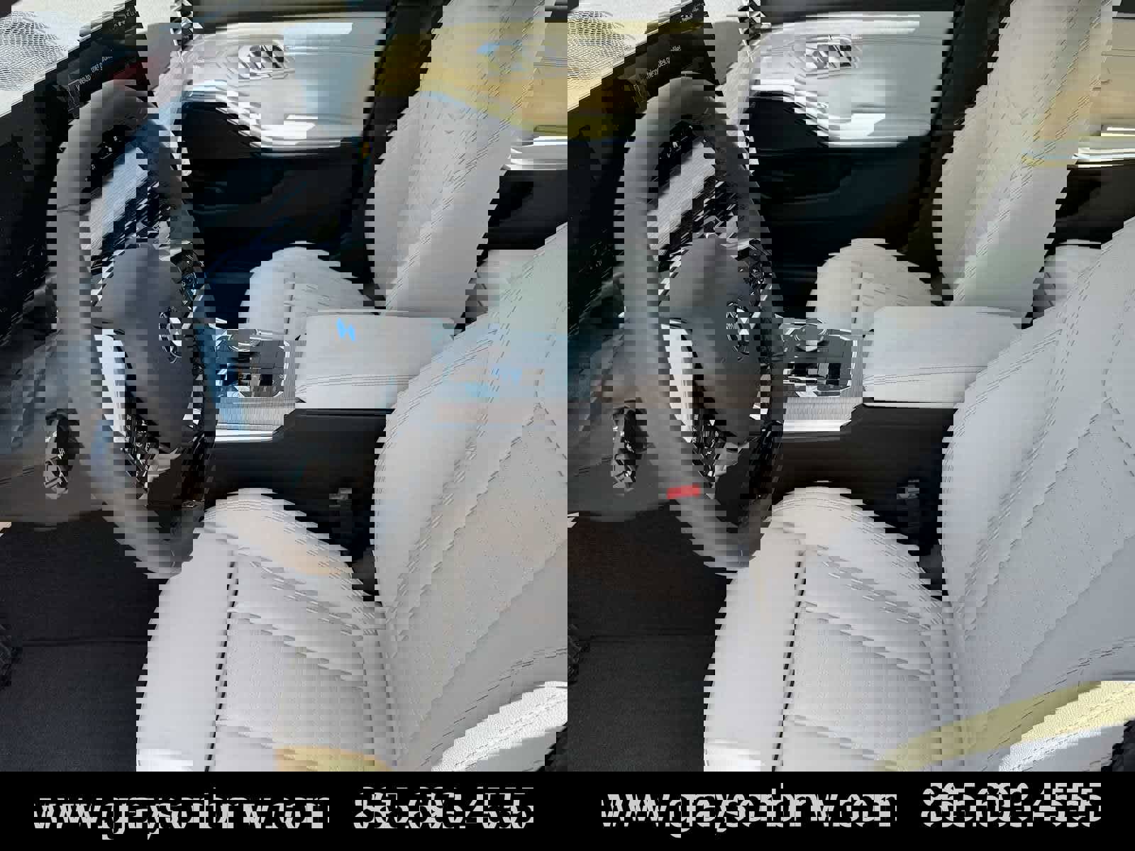 Used 2025 BMW 330i xDrive Sedan w/ Premium Package image 10