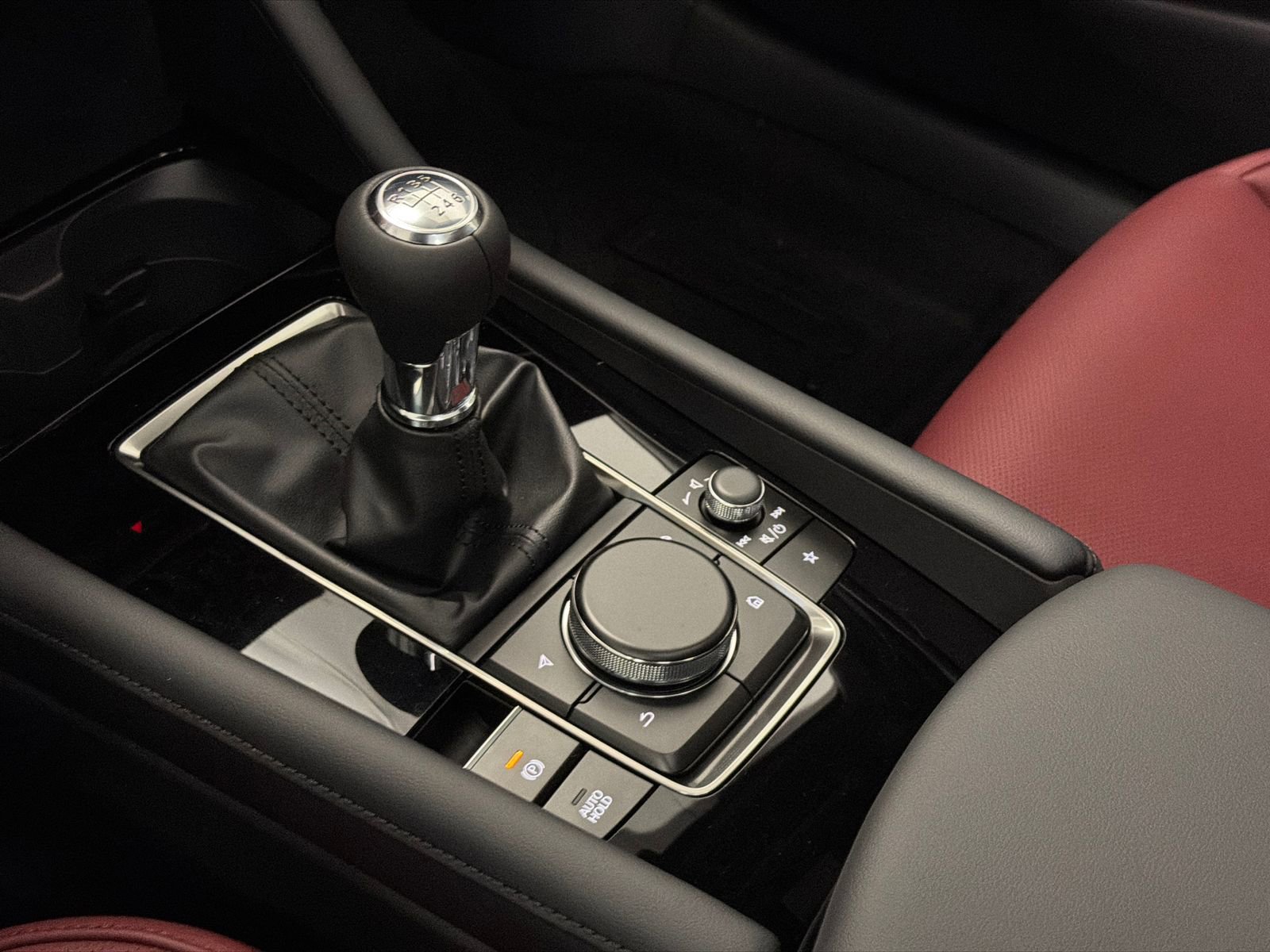 New 2026 MAZDA MAZDA3 2.5 S Hatchback w/ Premium Pkg image 29