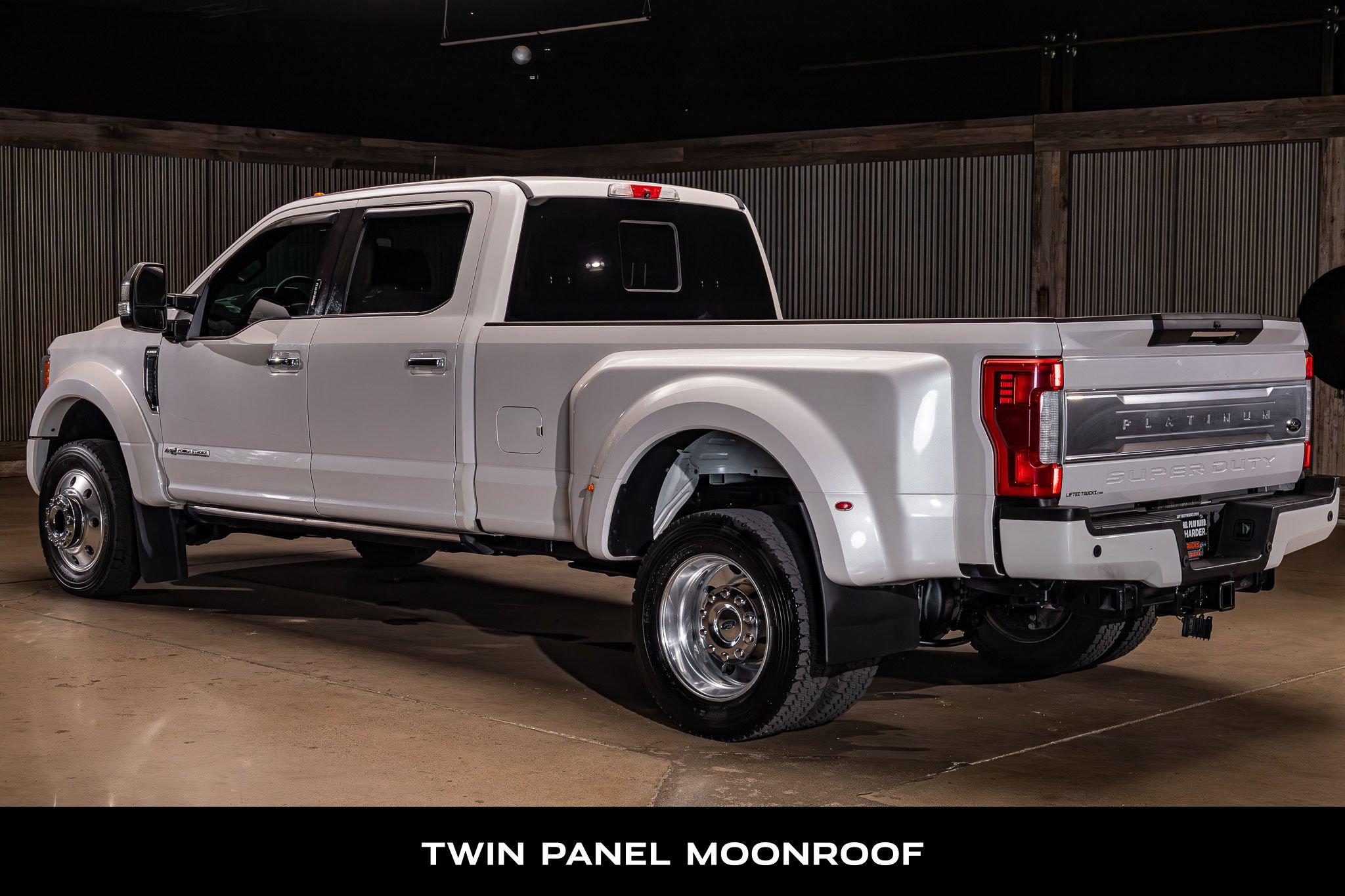 Used 2019 Ford F450 Platinum w/ Platinum Ultimate Package AWD/4WD image 6
