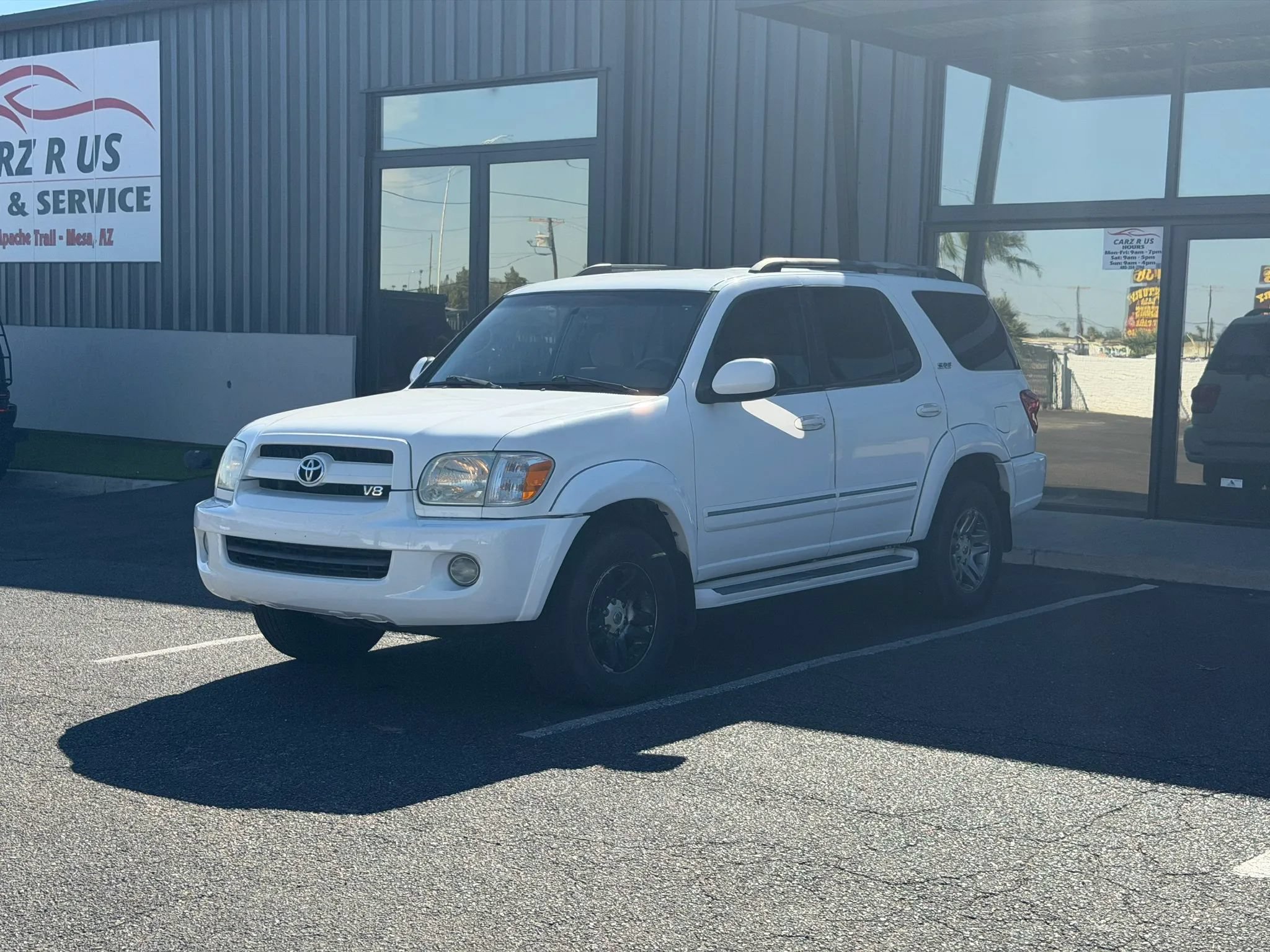 Used 2007 Toyota Sequoia SR5 RWD image 1