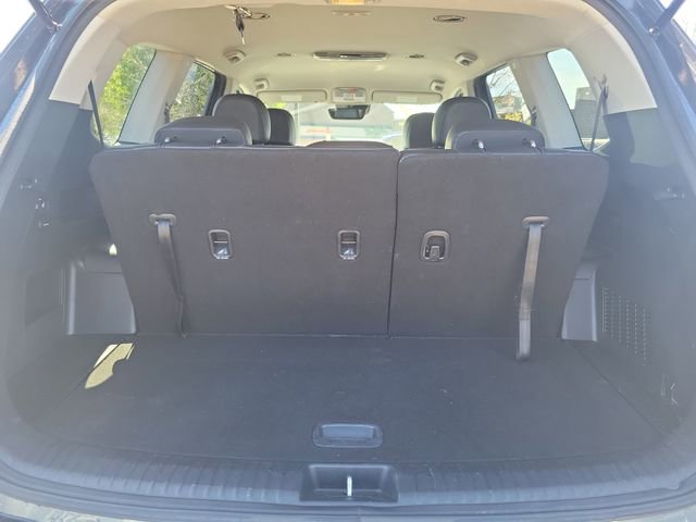 Used 2023 Kia Telluride S image 9