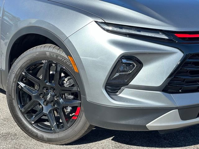 Used 2023 Chevrolet Blazer LT image 10