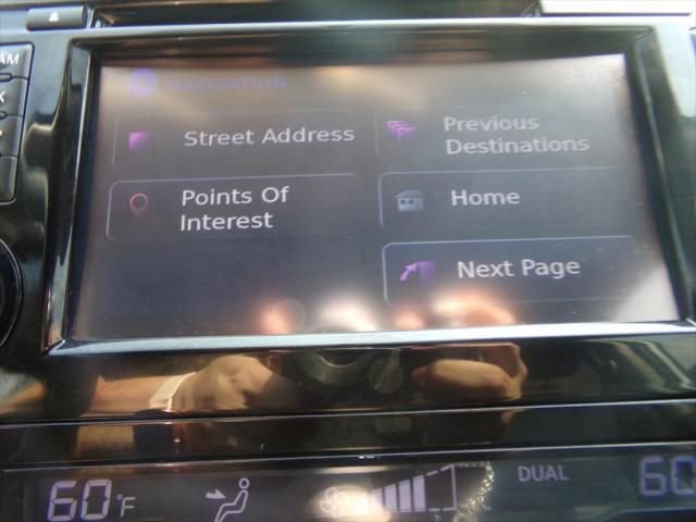 Used 2015 Nissan Rogue SL image 25