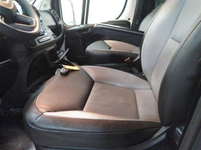 Used 2025 RAM ProMaster 3500 w/ Convenience Group FWD image 4
