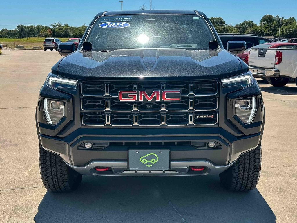 Used 2025 GMC Canyon AT4 w/ Nightfall Edition AWD/4WD image 7