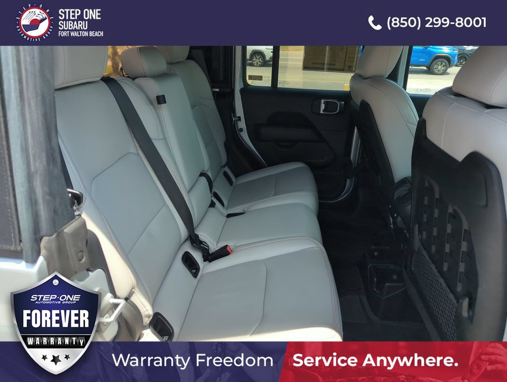 Used 2023 Jeep Gladiator Mojave w/ Cold Weather Group AWD/4WD image 30