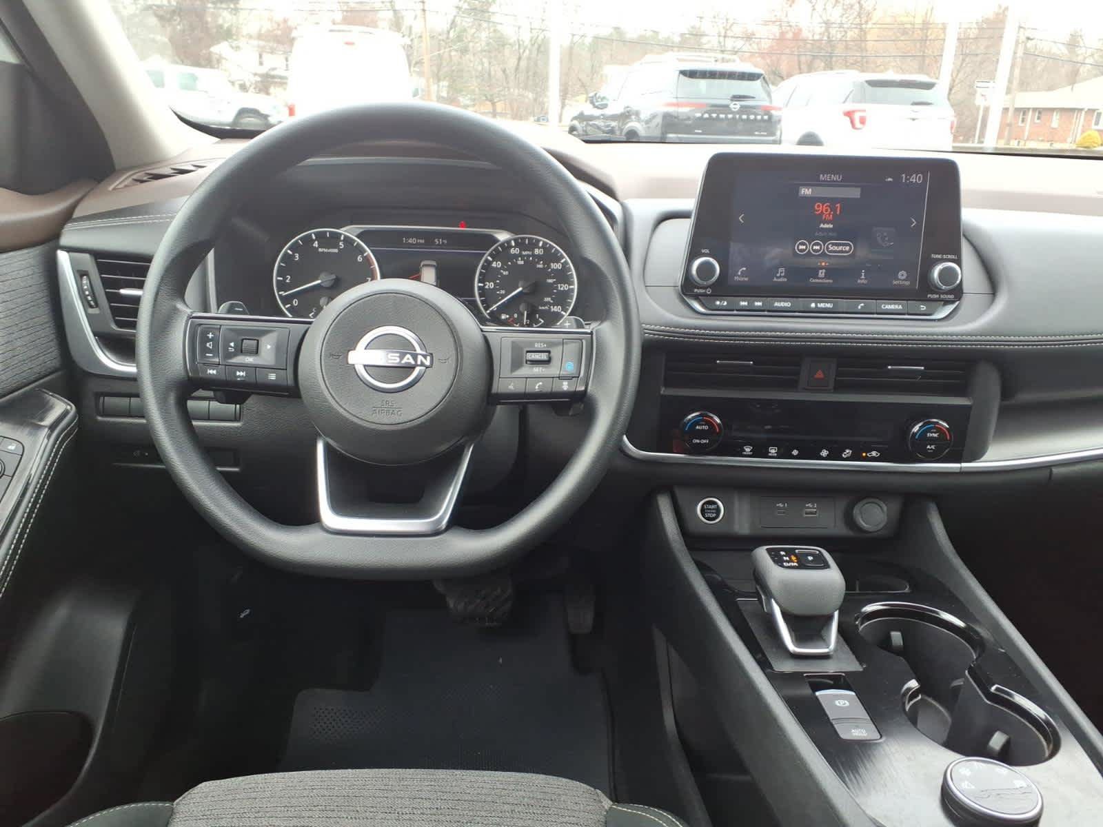 Certified 2023 Nissan Rogue SV AWD/4WD image 17