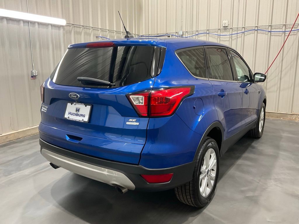 Used 2019 Ford Escape SE image 28
