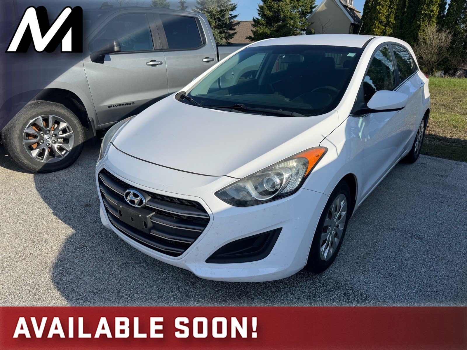 Used 2016 Hyundai Elantra GT FWD image 1