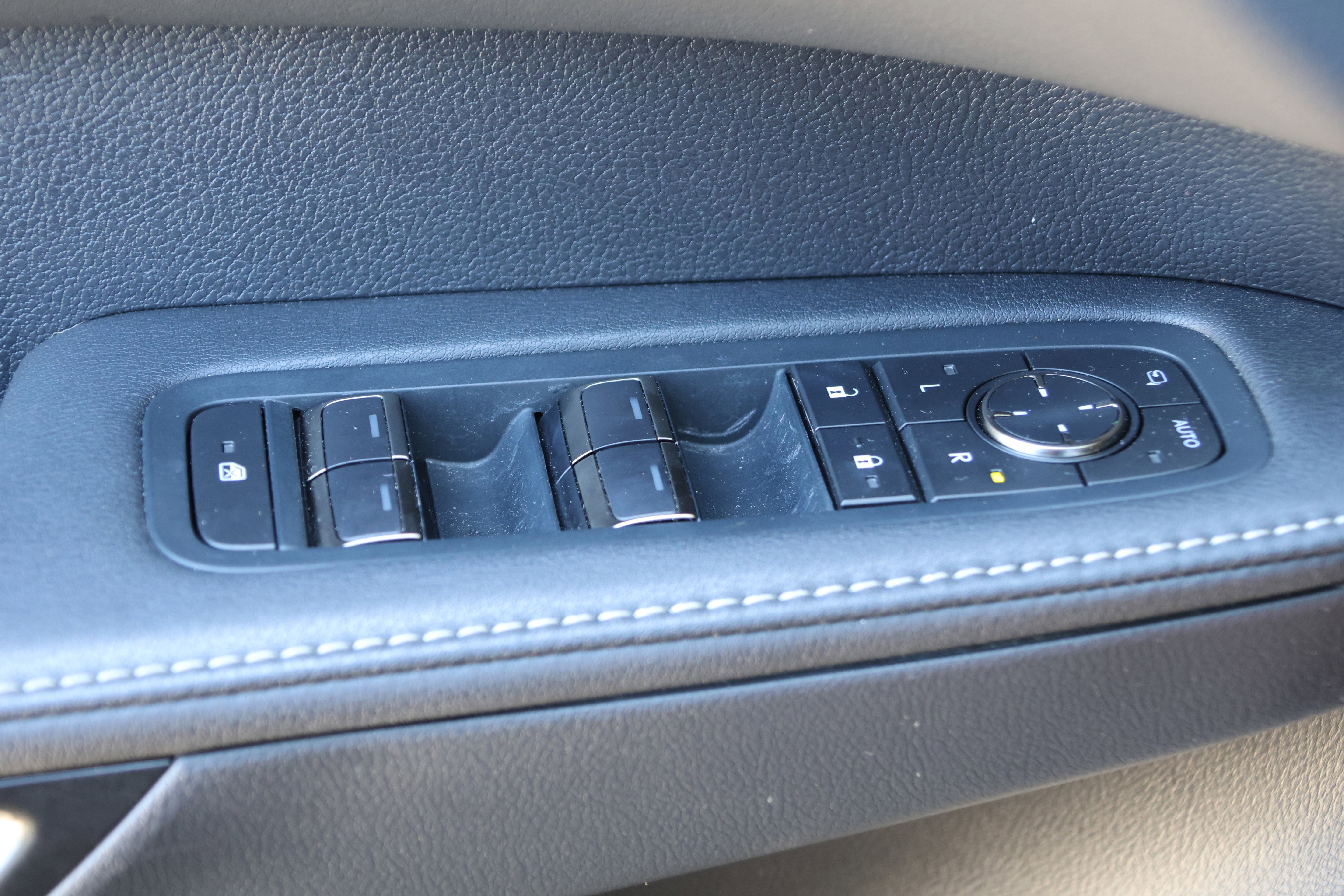 Certified 2025 Lexus RX 350 Premium FWD image 13