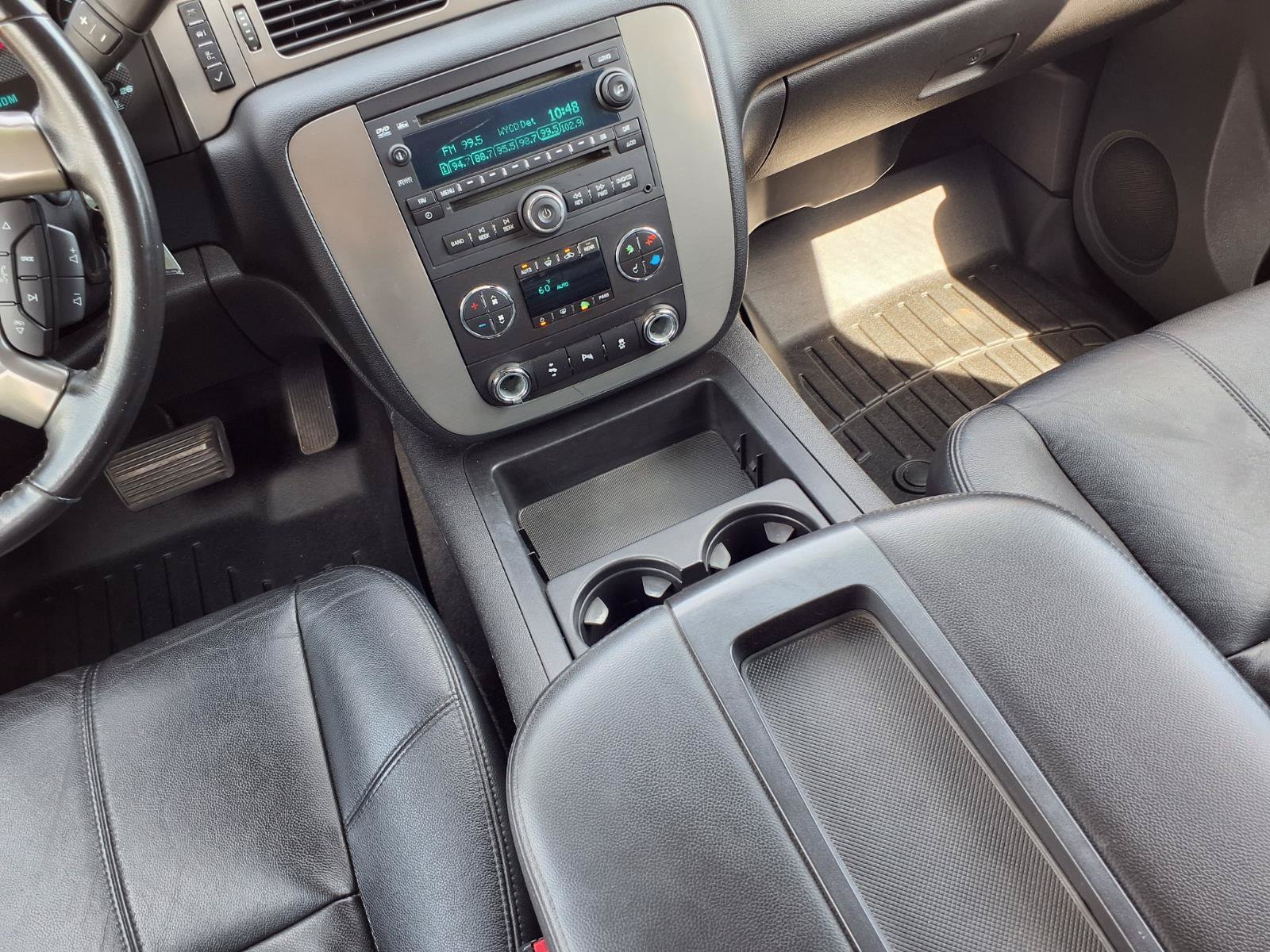 Used 2012 Chevrolet Suburban LT w/ Suspension Package, Off-Road AWD/4WD image 13
