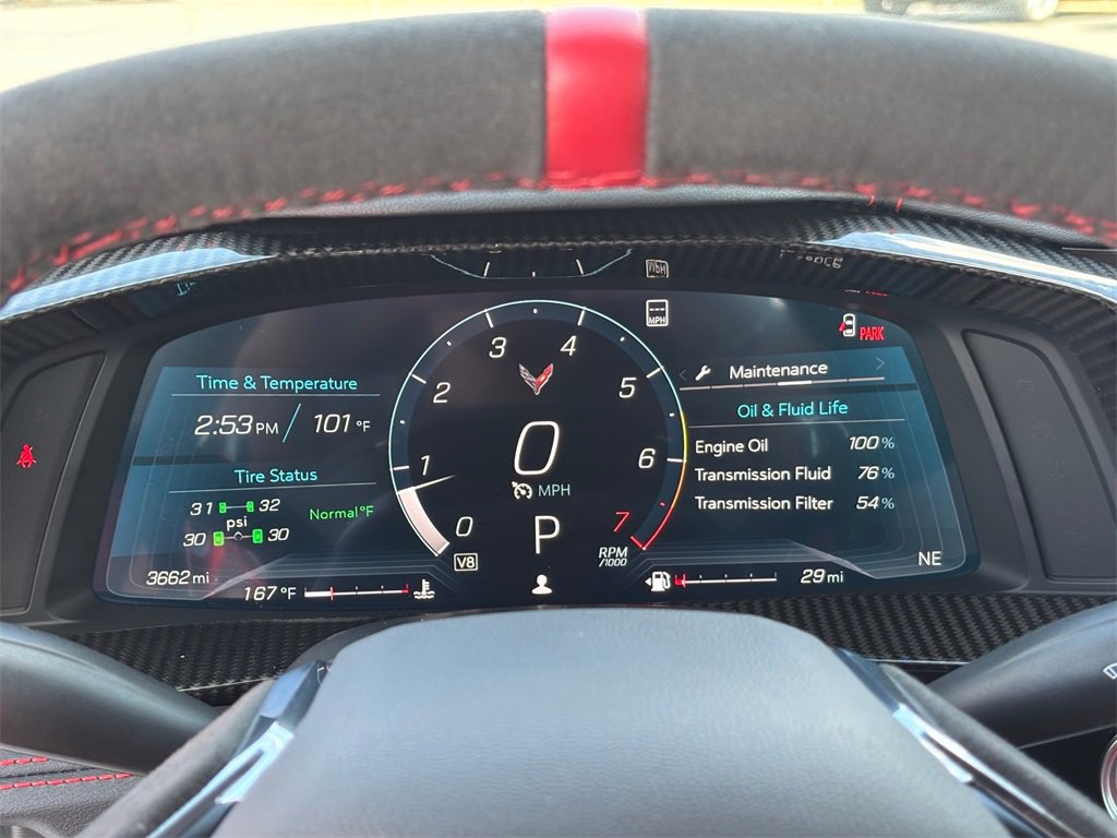 Used 2023 Chevrolet Corvette Stingray Preferred Cpe w/ Engine Appearance Package image 18