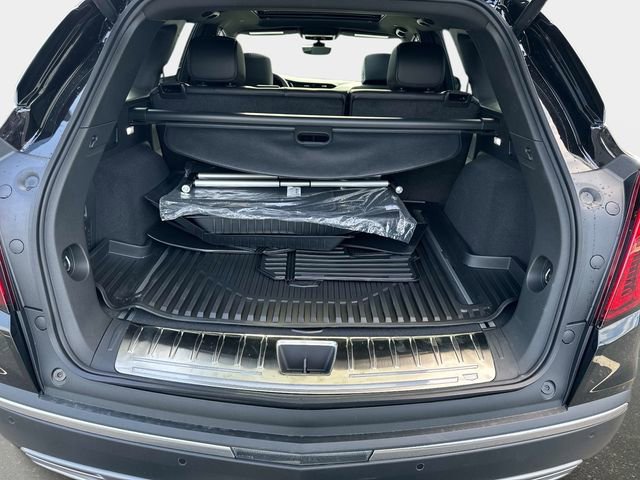 New 2026 Cadillac XT5 Premium Luxury w/ Driver Assist Package FWD image 5
