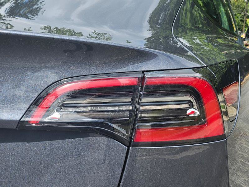 Used 2023 Tesla Model 3 Standard Range RWD image 30
