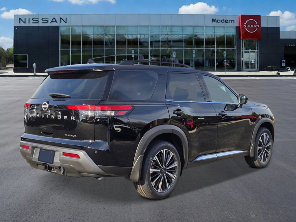 New 2026 Nissan Pathfinder Platinum FWD image 5