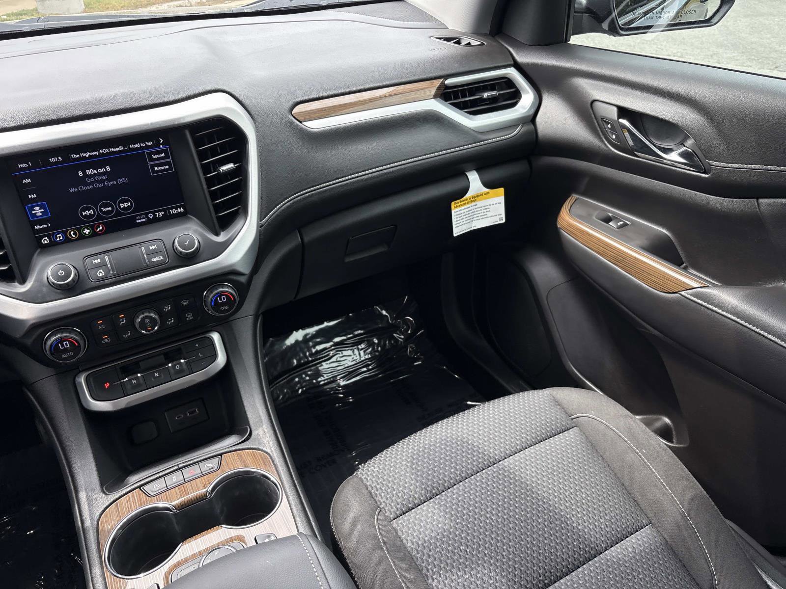 Certified 2023 GMC Acadia SLE w/ Driver Convenience Package FWD image 28