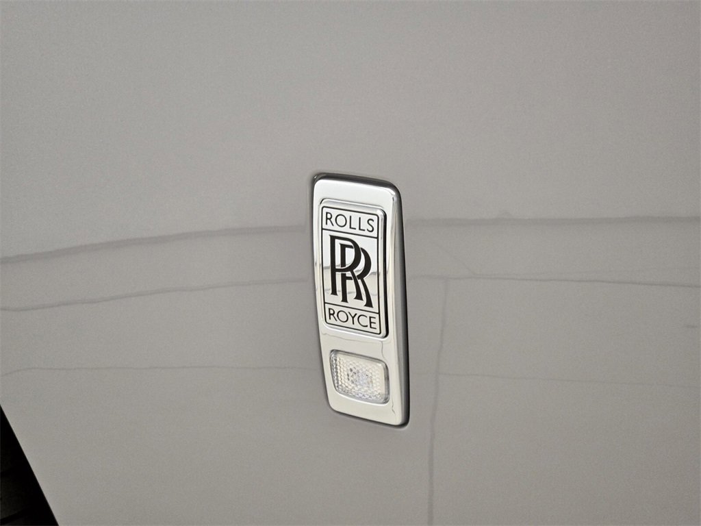 New 2025 Rolls-Royce Spectre w/ Spectre Launch Package image 17