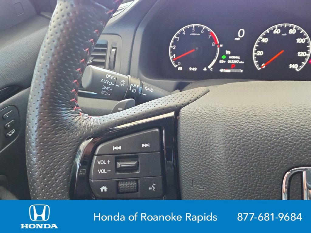Used 2025 Honda Ridgeline Black Edition image 24