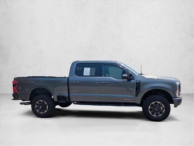 Used 2024 Ford F250 Lariat w/ Lariat Ultimate Package AWD/4WD video 4