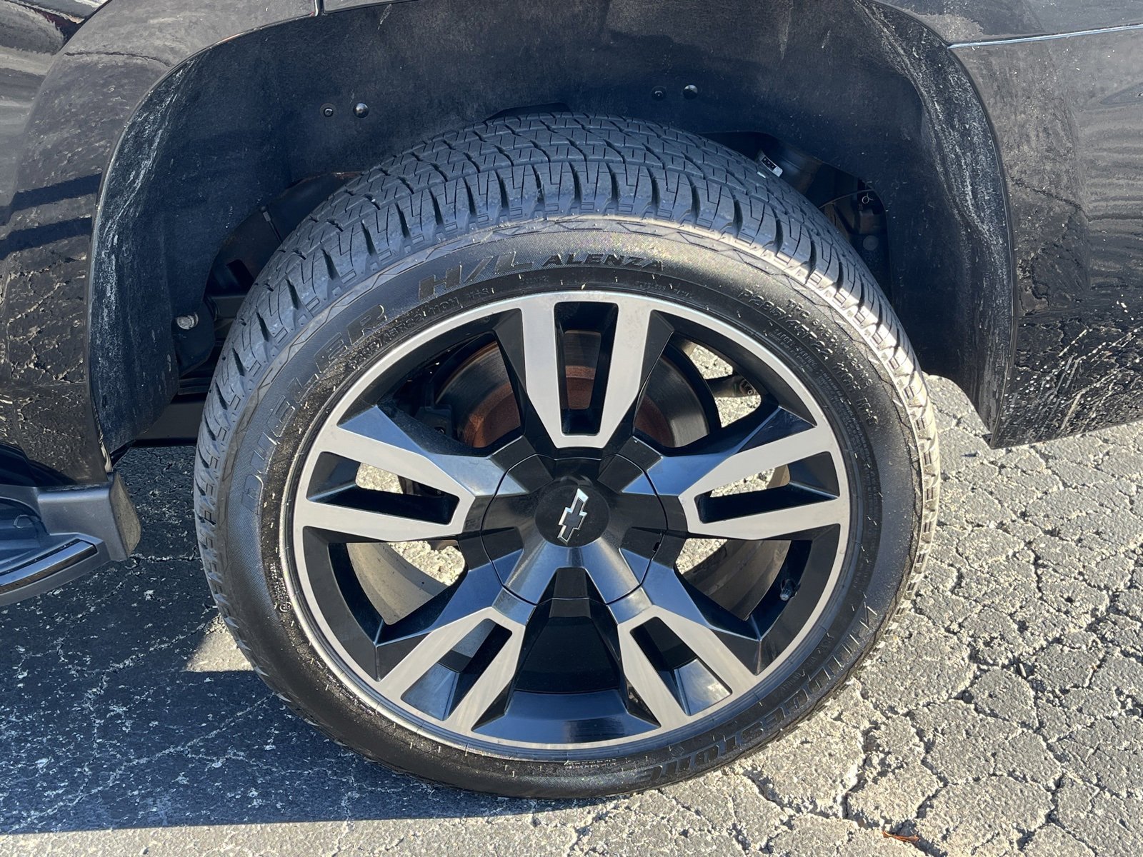 Used 2019 Chevrolet Tahoe Premier w/ RST 6.2L Performance Edition image 14