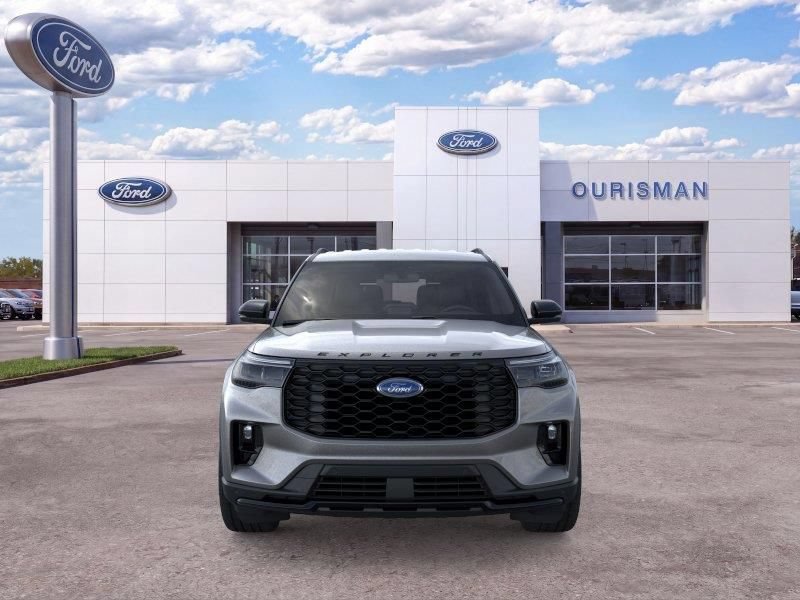 New 2026 Ford Explorer ST-Line w/ ST-Line Street Pack AWD/4WD image 2