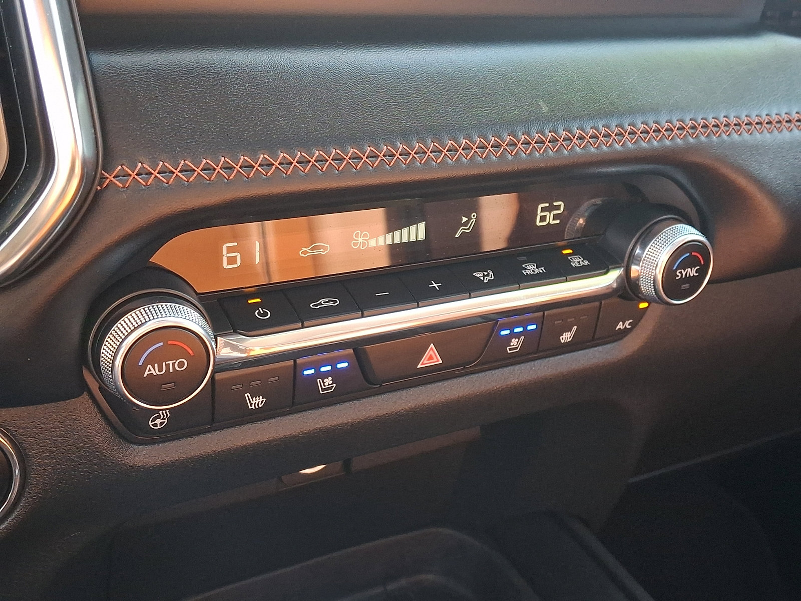 Used 2023 MAZDA CX-50 2.5 Turbo w/ Premium Plus Pkg image 16