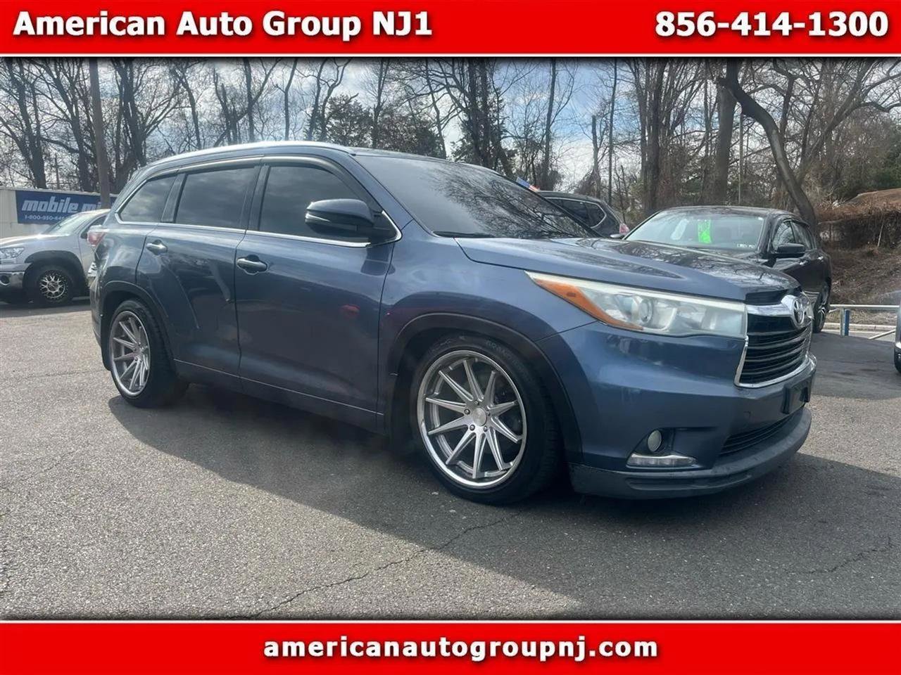 Used 2015 Toyota Highlander Limited image 1