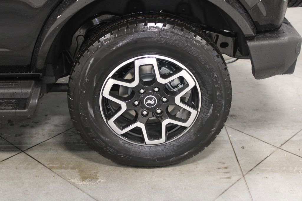 New 2025 Ford Bronco Outer Banks image 18