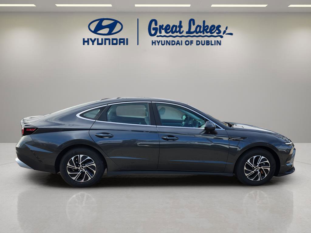 New 2026 Hyundai Sonata Blue FWD image 6