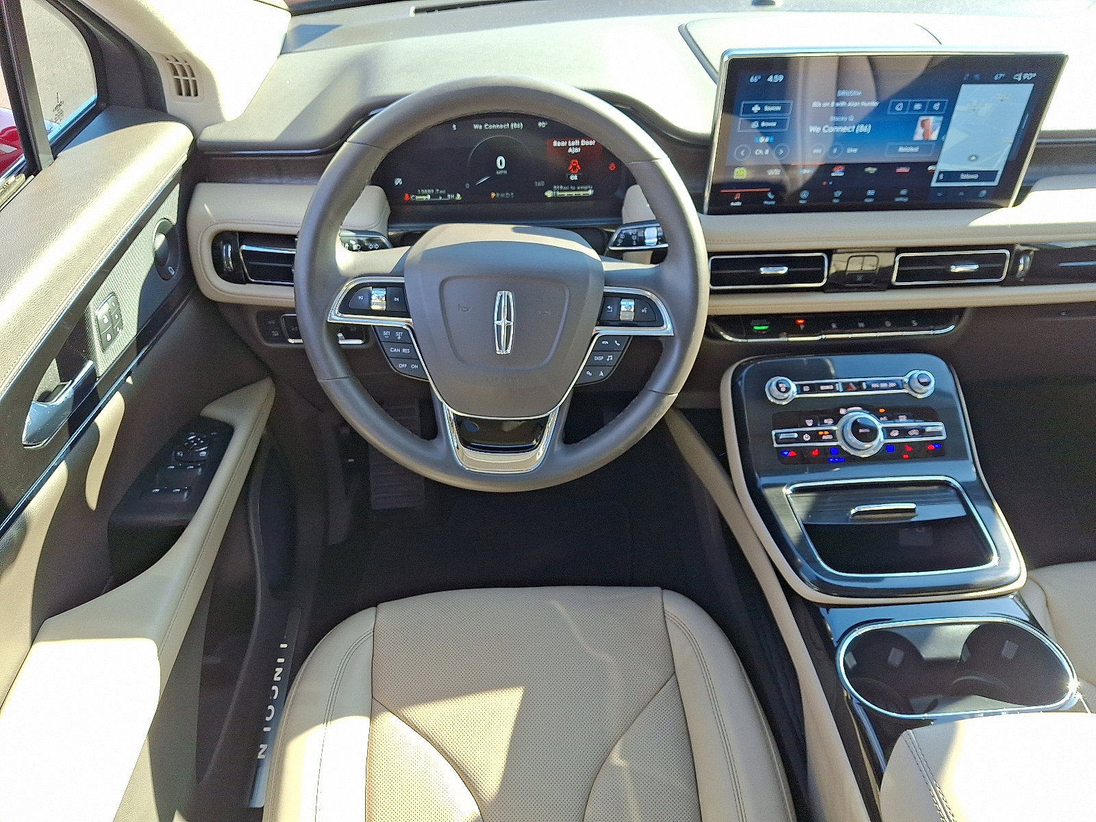 Used 2021 Lincoln Nautilus Reserve image 12