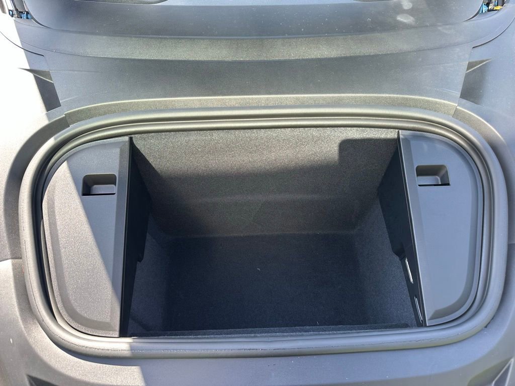 Certified 2025 Porsche Taycan 4S image 42