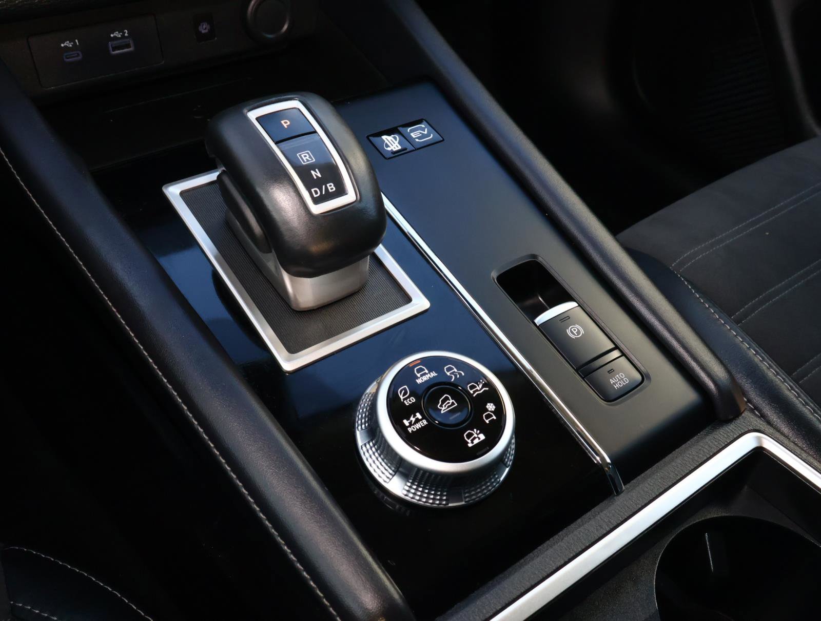 Used 2023 Mitsubishi Outlander SE image 23